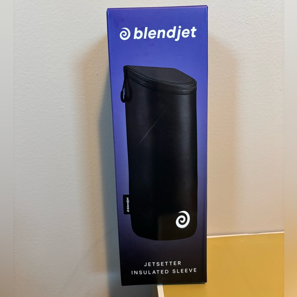 Blend Jet Insulated Sleeve - Black